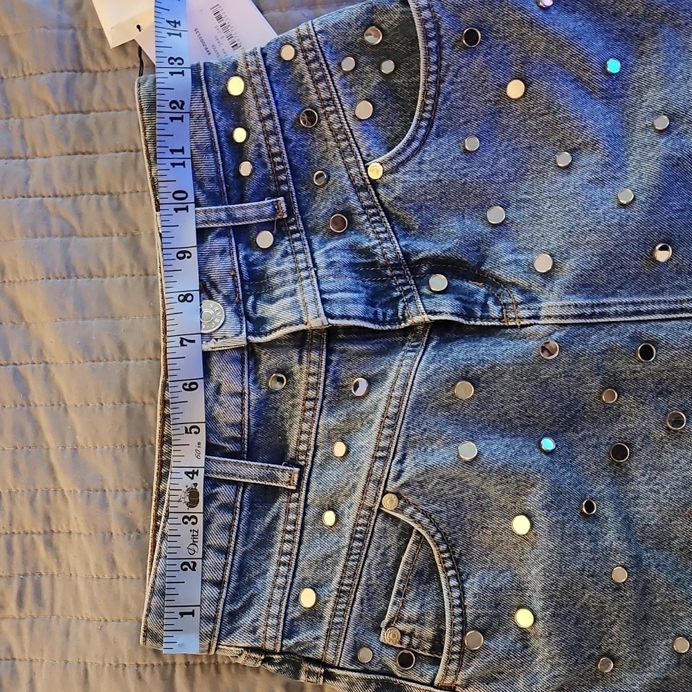 Beautiful Sandro Denim skirt - Picture 3 of 9